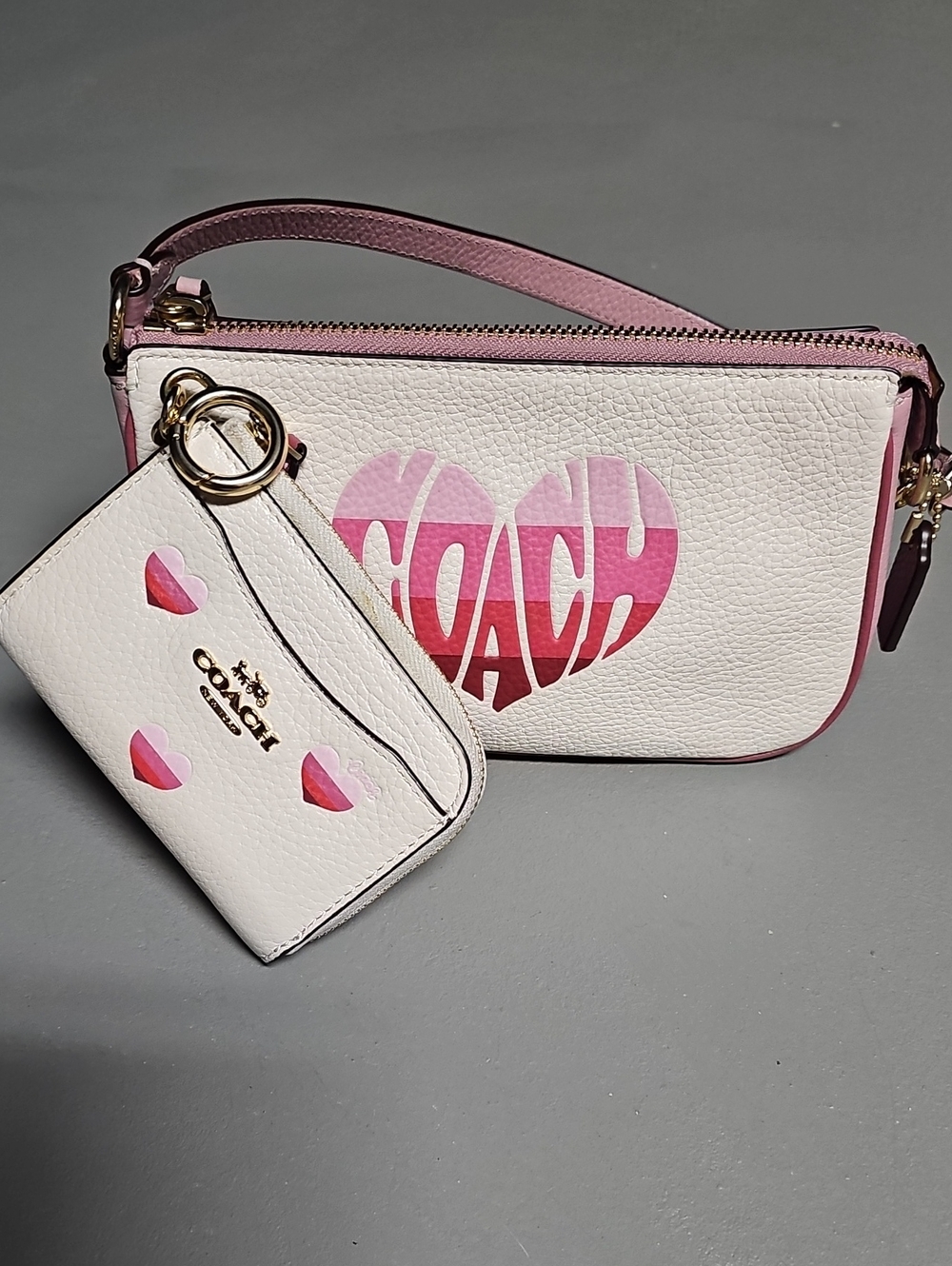 Coach CA797 Nolita 19 Stripe Heart Motif Gold Chalk Multi & Zip Card Case CA794